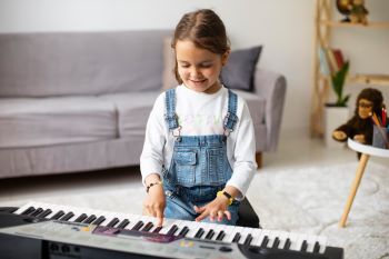 Aprende a establecer límites y aprende a reaccionar cuando tu hijo te desafíe.