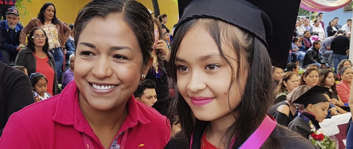 Clara Moreno y Miramón, estudiantes